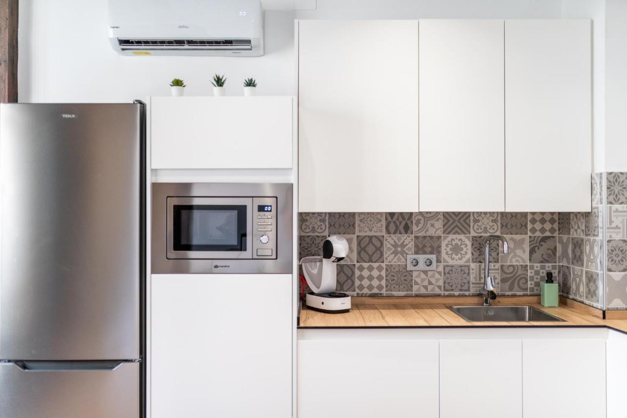 Wekey Homes Granada, Mesones Central Suites ภายนอก รูปภาพ