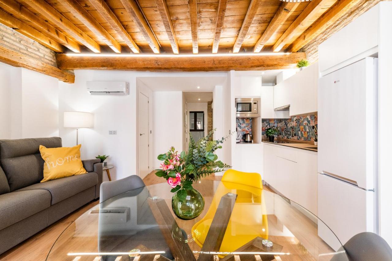 Wekey Homes Granada, Mesones Central Suites ภายนอก รูปภาพ